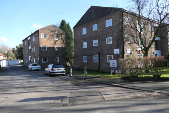 Meade Manor, Claude Road - Image 16