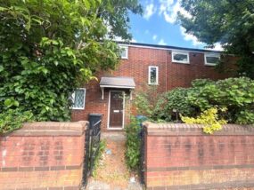 19 Alexander Road