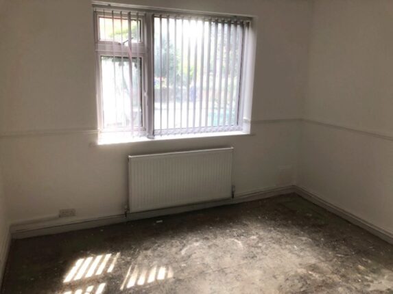 Brook Road , Fallowfield - Image 3