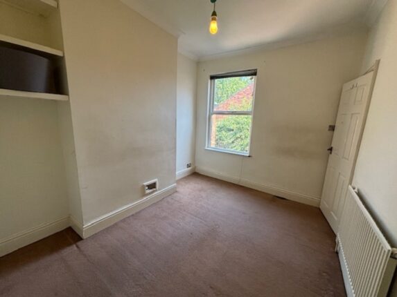9 Fielden Avenue - Image 6