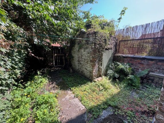 9 Fielden Avenue - Image 8