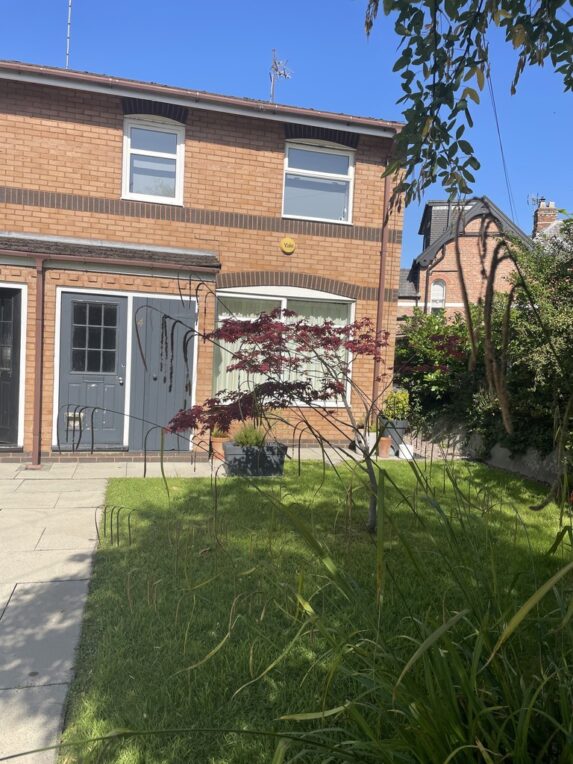 14 Ryebank Mews