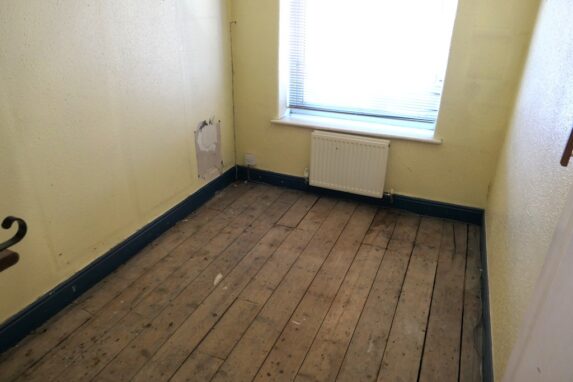  - Image 8