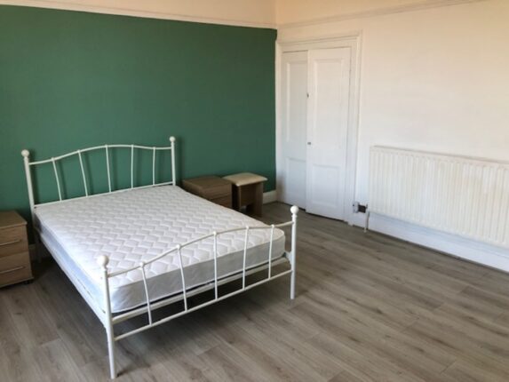 Apt 2, 12 Withington Road - Image 6