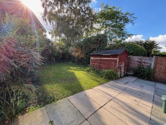 Wilderswood Close - Image 10