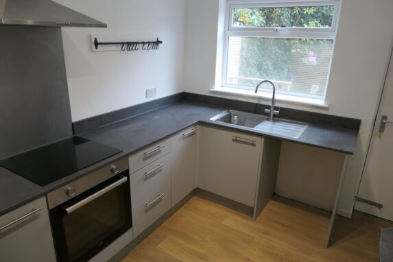  - Image 5
