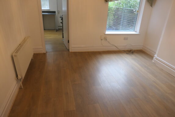  - Image 3
