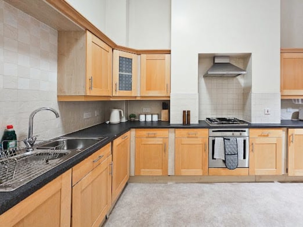 Carlton Road , Whalley Range - Image 11