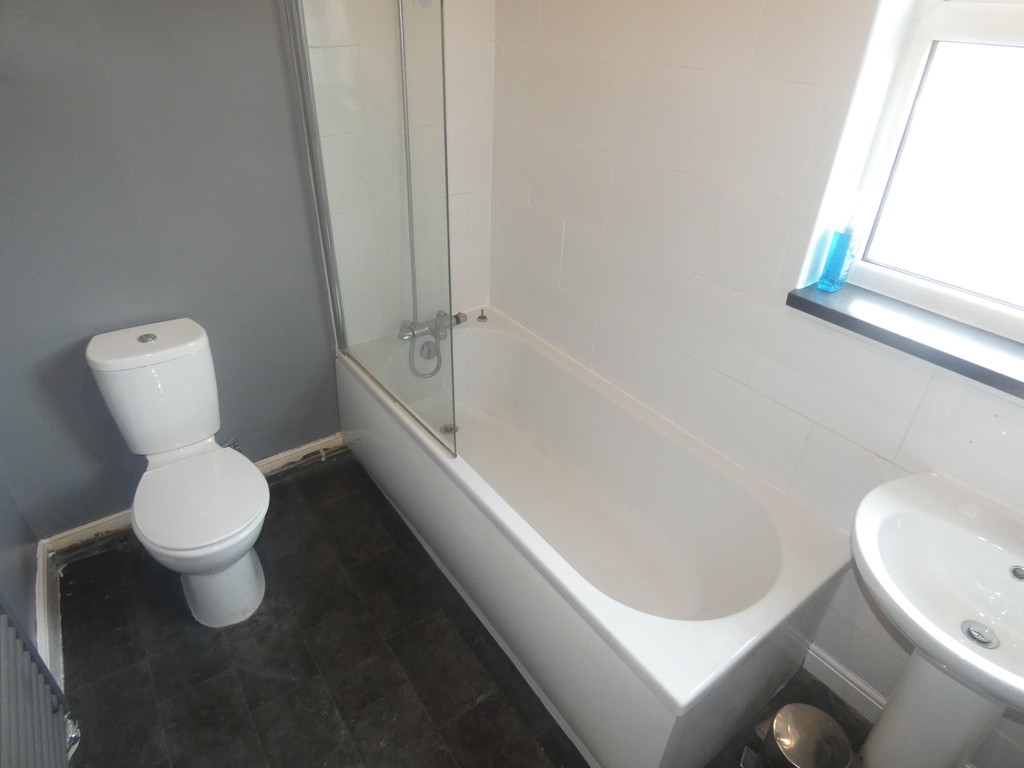 5 Elmswood Avenue - Image 8