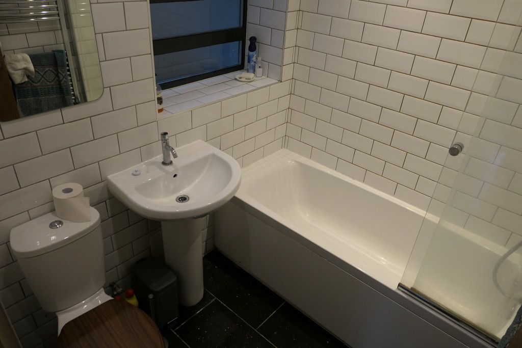 Alexandra Rd South , Whalley Range - Image 6